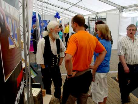 Bildtitel: Hier geblieben Bild zu Hier geblieben