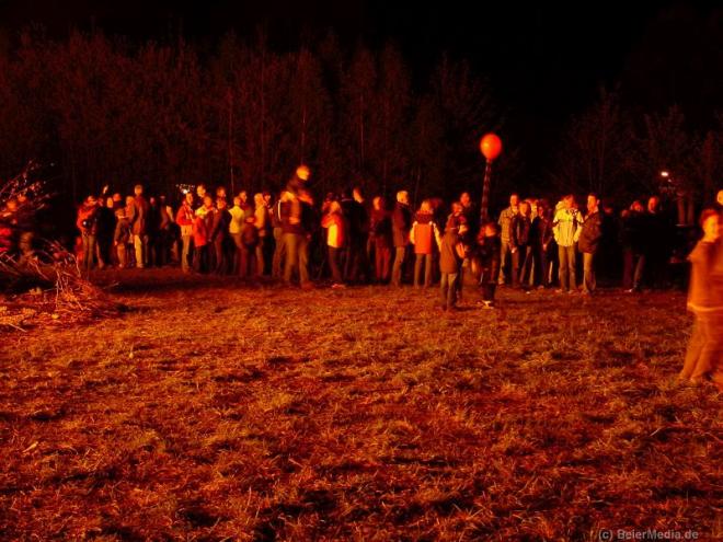 In Klingewalde am Feuer