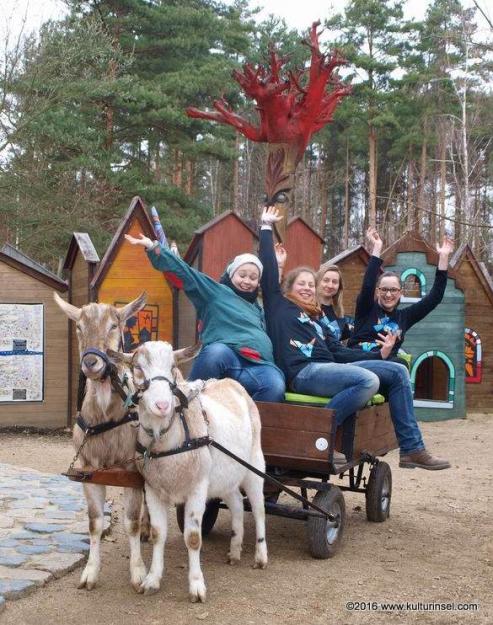 Kulturinsel Einsiedel: Wo der Osterhase meckert