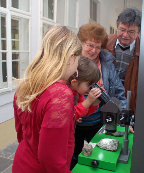 Generationenverbindung: Kostenfreie Museums-Tour fr Groeltern und Enkel in Grlitz